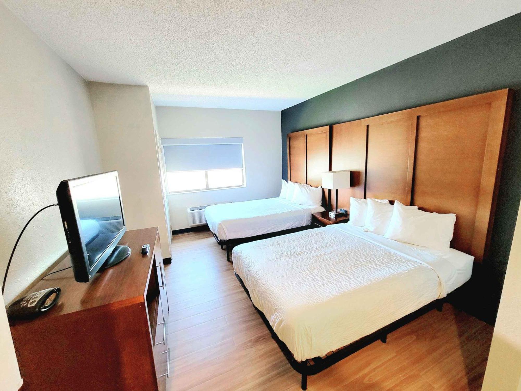 Extended Stay America Suites - Buffalo - Airport Cheektowaga Exteriör bild