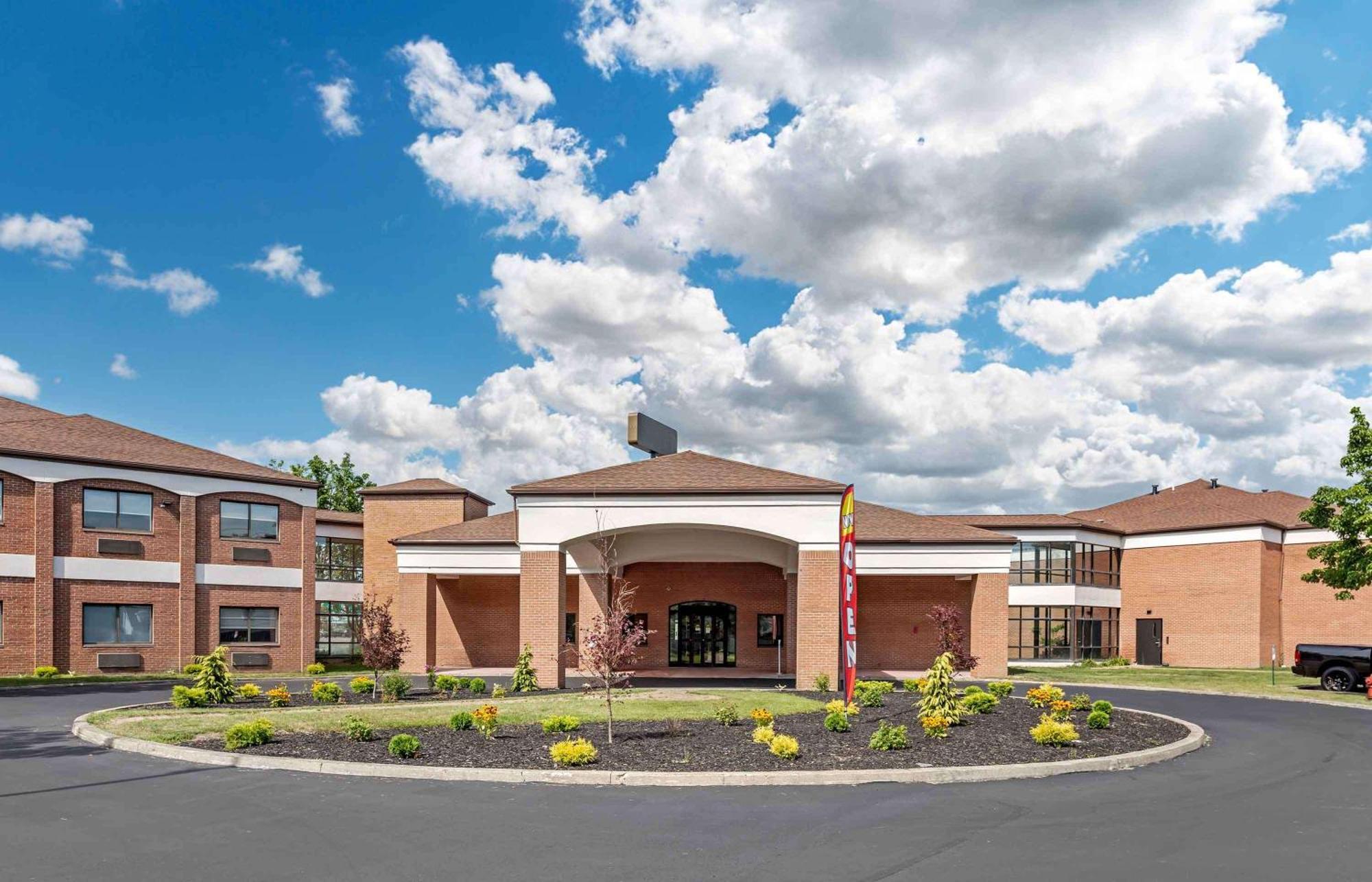 Extended Stay America Suites - Buffalo - Airport Cheektowaga Exteriör bild