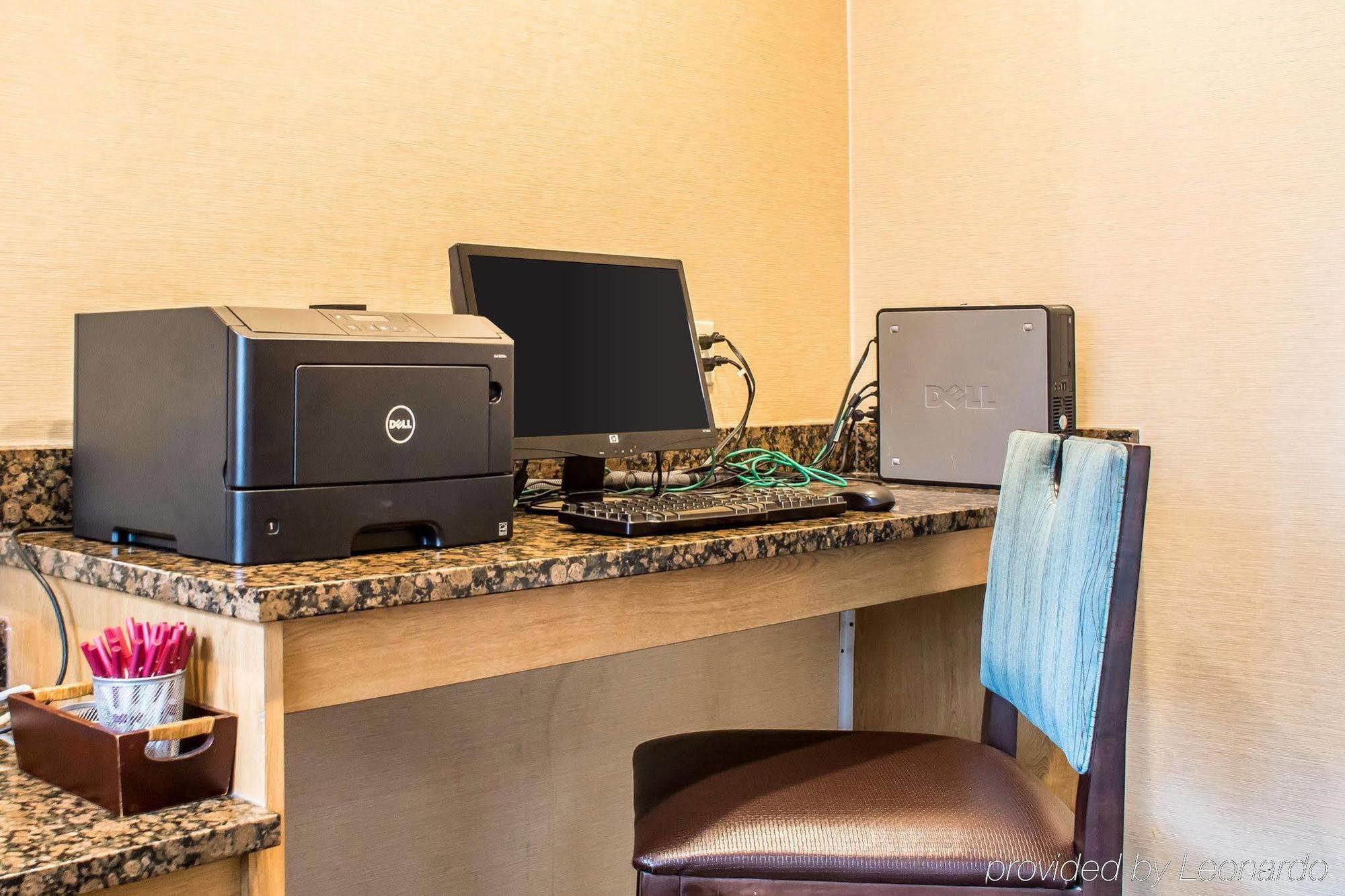 Extended Stay America Suites - Buffalo - Airport Cheektowaga Exteriör bild