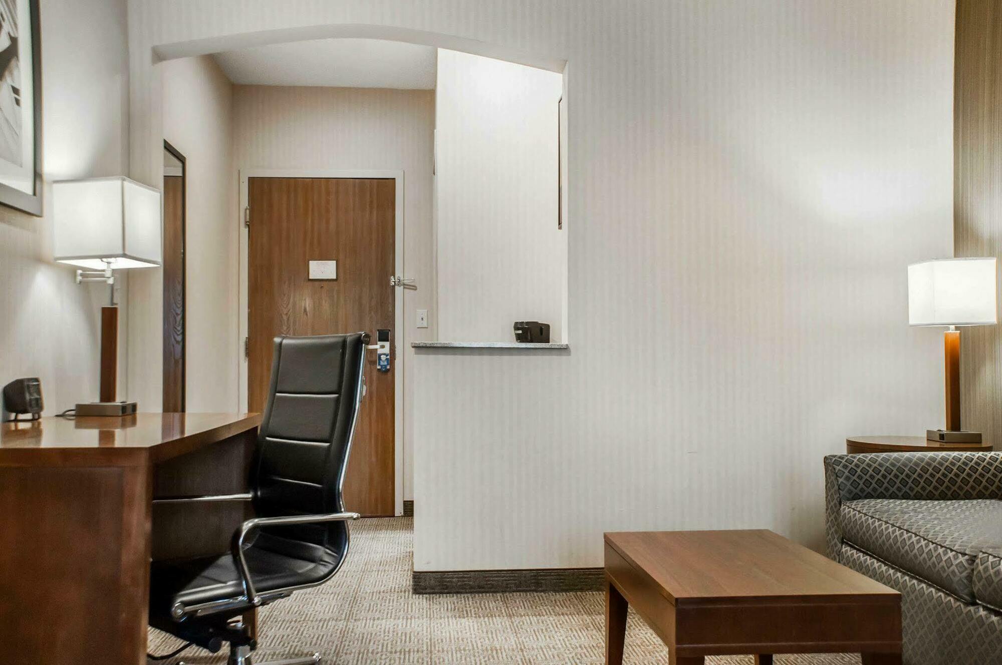 Extended Stay America Suites - Buffalo - Airport Cheektowaga Exteriör bild